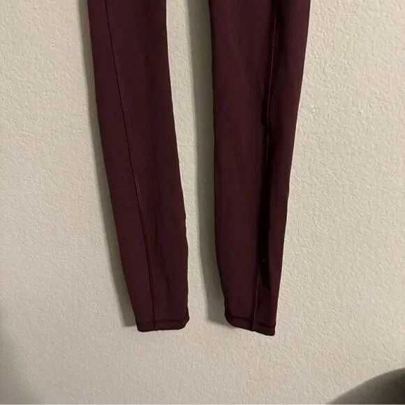 Lululemon Invigorate High-Rise Legging 25"Cassis Burgundy Size 2 - Picture 10 of 14